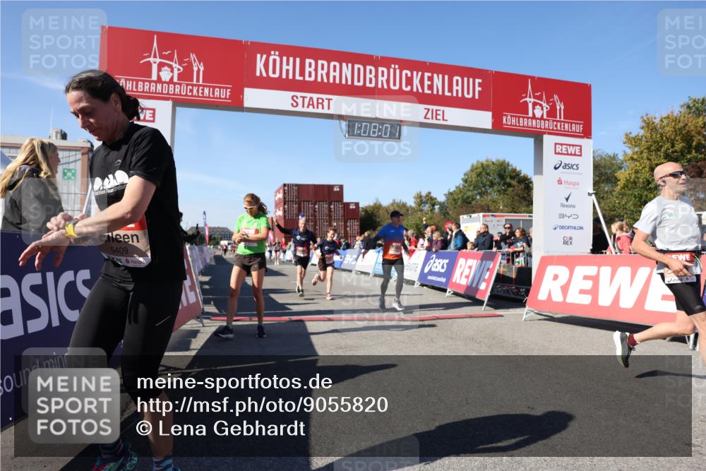 03.10.2025 - Köhlbrandbrückenlauf Lena Gebhardt http://msf.ph/oto/9055820 03.10.2025 13:08:01 Ziel 4107, 4184, 4310, 4357, 4395, 4639, 5959, 5993, 6022, 6120, 6163, 6244, 6348, 6409, 6635, 6651, 6696, 6752 meine-sportfotos.de