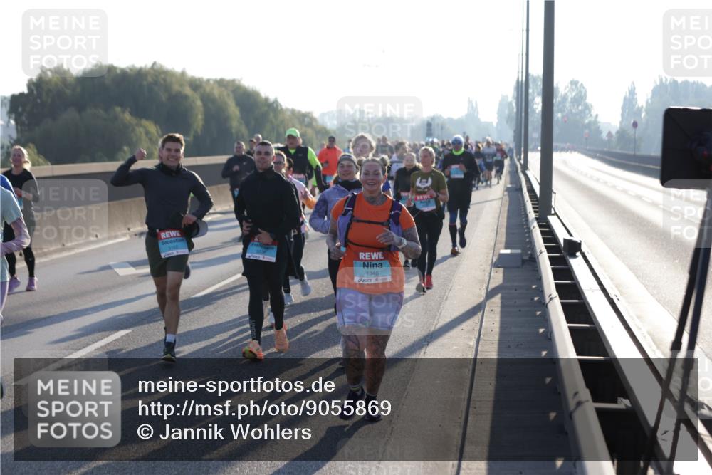 03.10.2025 - Köhlbrandbrückenlauf Jannik Wohlers http://msf.ph/oto/9055869 03.10.2025 09:20:45 Position 3 3162, 3537, 1348 meine-sportfotos.de