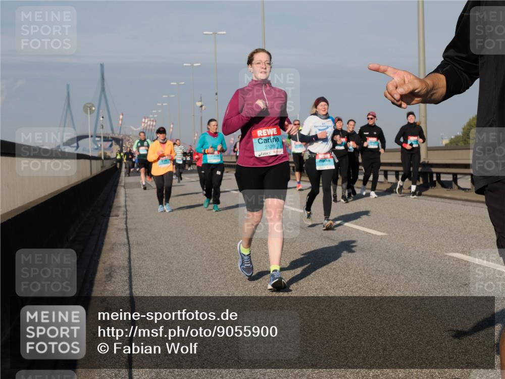 03.10.2025 - Köhlbrandbrückenlauf Fabian Wolf http://msf.ph/oto/9055900 03.10.2025 10:03:16 Position 3 2128 meine-sportfotos.de