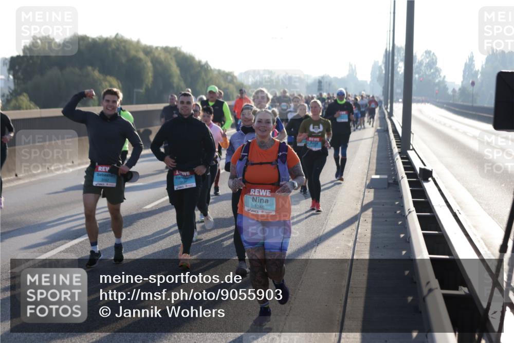 03.10.2025 - Köhlbrandbrückenlauf Jannik Wohlers http://msf.ph/oto/9055903 03.10.2025 09:20:45 Position 3 3162, 1348 meine-sportfotos.de