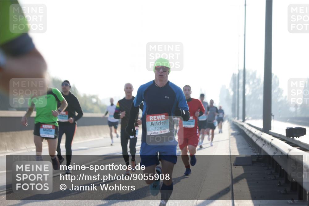 03.10.2025 - Köhlbrandbrückenlauf Jannik Wohlers http://msf.ph/oto/9055908 03.10.2025 09:13:00 Position 3 1050 meine-sportfotos.de