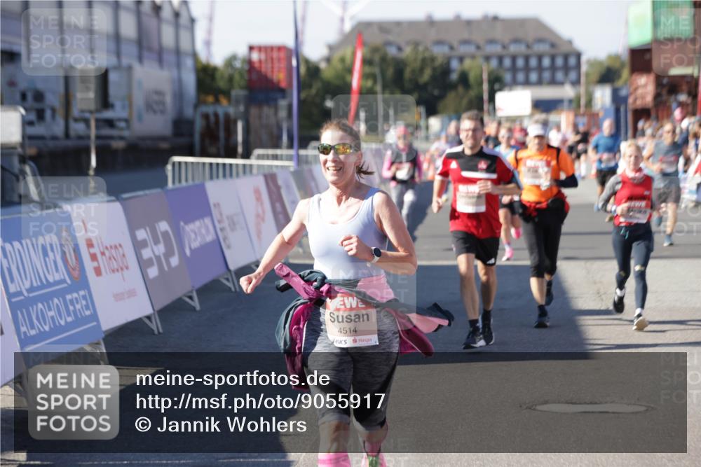 03.10.2025 - Köhlbrandbrückenlauf Jannik Wohlers http://msf.ph/oto/9055917 03.10.2025 13:10:38 Ziel 4386, 4429, 4488, 4514, 5229, 5383, 5410, 5689, 5738, 5753, 5889, 6024, 6177, 6269, 6273, 6294, 6779 meine-sportfotos.de