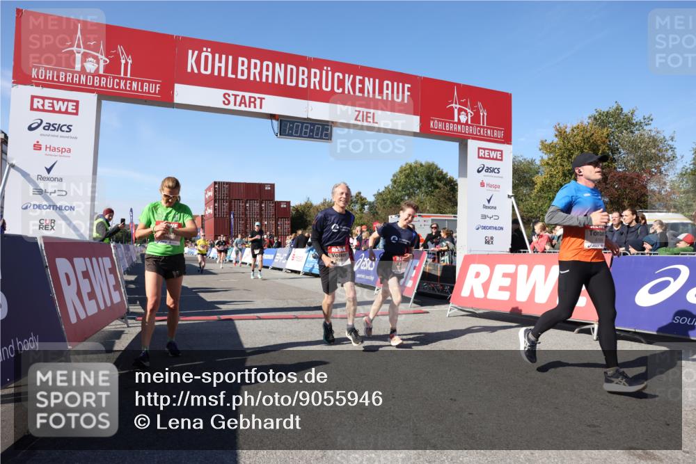03.10.2025 - Köhlbrandbrückenlauf Lena Gebhardt http://msf.ph/oto/9055946 03.10.2025 13:08:03 Ziel 4107, 4184, 4357, 4395, 4639, 5959, 6022, 6163, 6244, 6348, 6409, 6635, 6696, 6752, 6774 meine-sportfotos.de