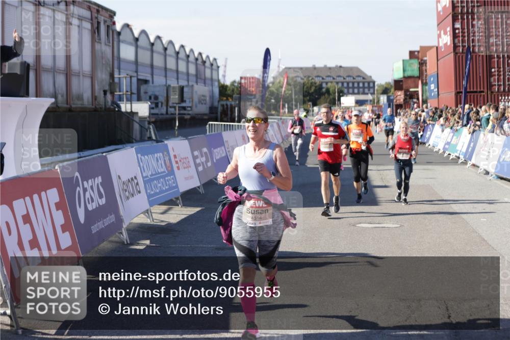 03.10.2025 - Köhlbrandbrückenlauf Jannik Wohlers http://msf.ph/oto/9055955 03.10.2025 13:10:38 Ziel 4386, 4429, 4488, 4514, 5229, 5383, 5410, 5689, 5738, 5753, 5889, 6024, 6177, 6269, 6273, 6294, 6779 meine-sportfotos.de