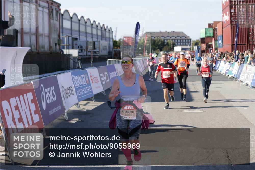 03.10.2025 - Köhlbrandbrückenlauf Jannik Wohlers http://msf.ph/oto/9055969 03.10.2025 13:10:39 Ziel 4081, 4386, 4429, 4488, 4514, 5229, 5383, 5410, 5689, 5738, 5753, 5889, 6024, 6177, 6269, 6273, 6779 meine-sportfotos.de
