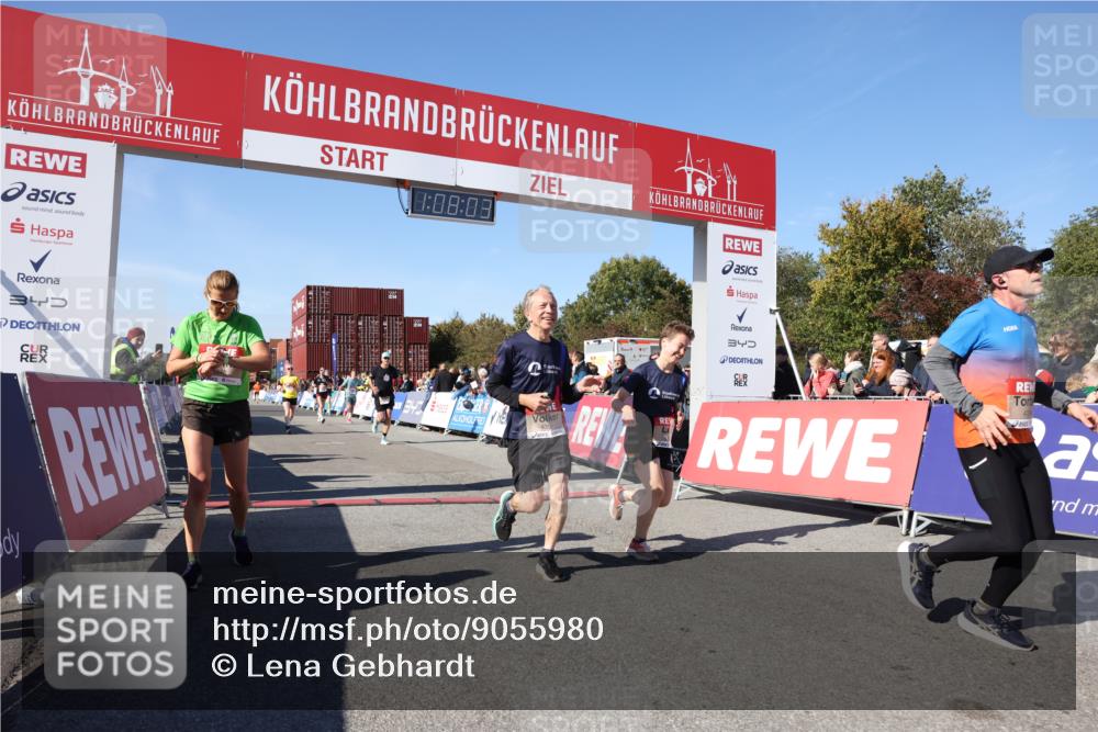 03.10.2025 - Köhlbrandbrückenlauf Lena Gebhardt http://msf.ph/oto/9055980 03.10.2025 13:08:03 Ziel 4107, 4184, 4357, 4395, 4639, 5959, 6022, 6163, 6244, 6348, 6409, 6635, 6696, 6752, 6774 meine-sportfotos.de