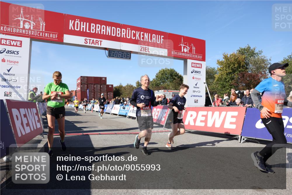 03.10.2025 - Köhlbrandbrückenlauf Lena Gebhardt http://msf.ph/oto/9055993 03.10.2025 13:08:03 Ziel 4107, 4184, 4357, 4395, 4639, 5959, 6022, 6163, 6244, 6348, 6409, 6635, 6696, 6752, 6774 meine-sportfotos.de