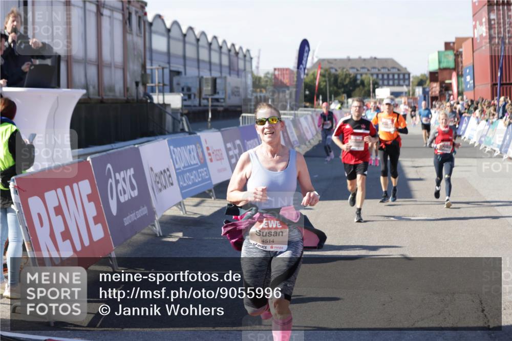 03.10.2025 - Köhlbrandbrückenlauf Jannik Wohlers http://msf.ph/oto/9055996 03.10.2025 13:10:39 Ziel 4081, 4386, 4429, 4488, 4514, 5229, 5383, 5410, 5689, 5738, 5753, 5889, 6024, 6177, 6269, 6273, 6779 meine-sportfotos.de