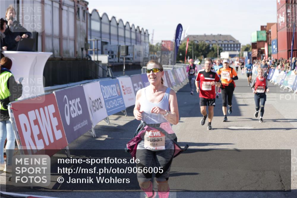03.10.2025 - Köhlbrandbrückenlauf Jannik Wohlers http://msf.ph/oto/9056005 03.10.2025 13:10:39 Ziel 4081, 4386, 4429, 4488, 4514, 5229, 5383, 5410, 5689, 5738, 5753, 5889, 6024, 6177, 6269, 6273, 6779 meine-sportfotos.de
