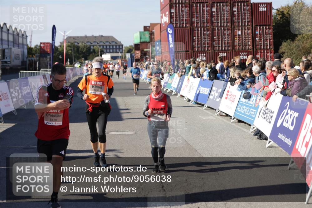 03.10.2025 - Köhlbrandbrückenlauf Jannik Wohlers http://msf.ph/oto/9056038 03.10.2025 13:10:41 Ziel 4081, 4386, 4488, 4514, 5229, 5383, 5410, 5689, 5738, 5753, 5889, 6024, 6177, 6269, 6273, 6779 meine-sportfotos.de