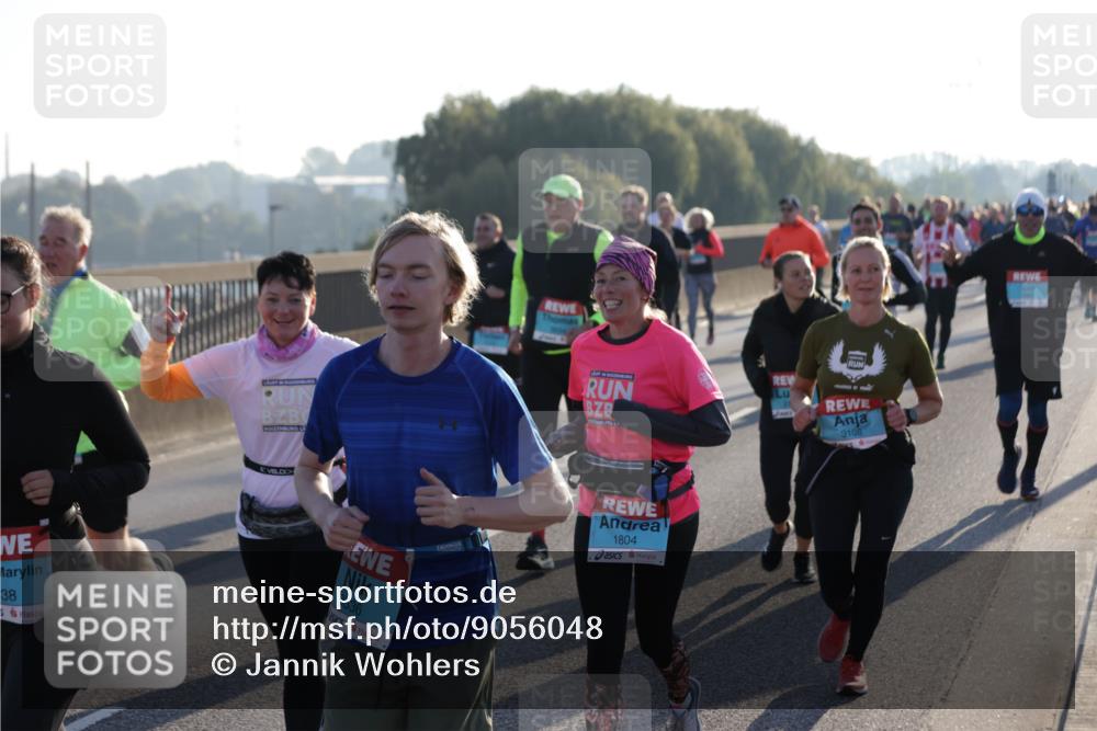 03.10.2025 - Köhlbrandbrückenlauf Jannik Wohlers http://msf.ph/oto/9056048 03.10.2025 09:20:48 Position 3 38, 3536, 3108, 1804 meine-sportfotos.de