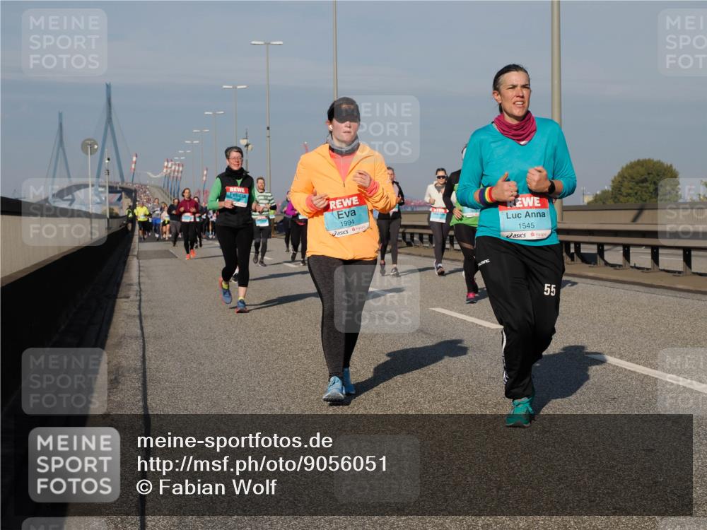 03.10.2025 - Köhlbrandbrückenlauf Fabian Wolf http://msf.ph/oto/9056051 03.10.2025 10:03:21 Position 3 1994, 1545, 55 meine-sportfotos.de