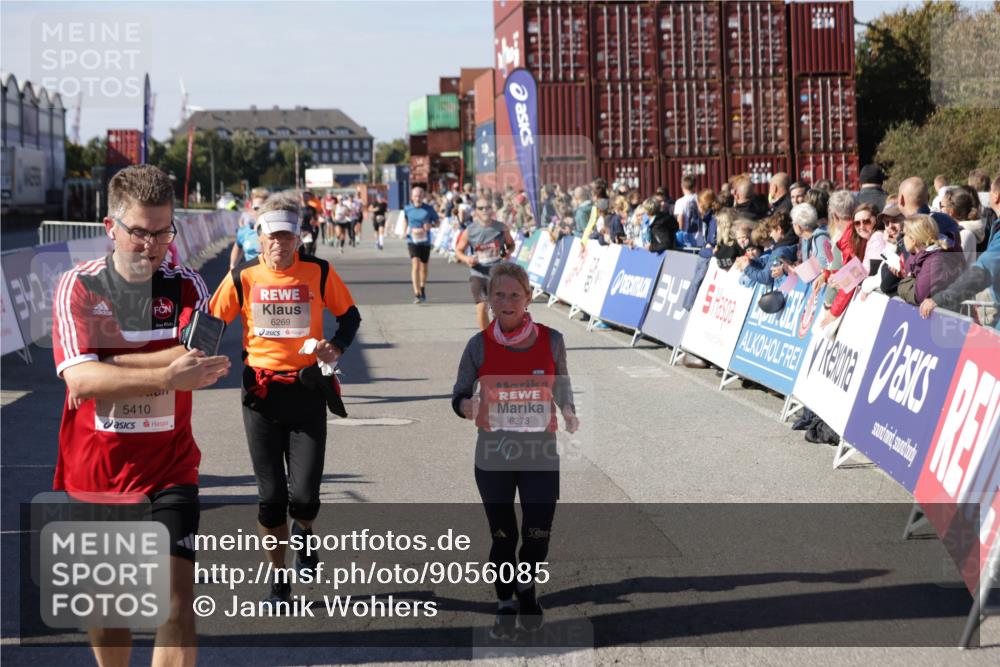 03.10.2025 - Köhlbrandbrückenlauf Jannik Wohlers http://msf.ph/oto/9056085 03.10.2025 13:10:42 Ziel 4081, 4386, 4412, 4488, 4514, 5229, 5383, 5410, 5738, 5753, 5889, 6177, 6269, 6273, 6779 meine-sportfotos.de