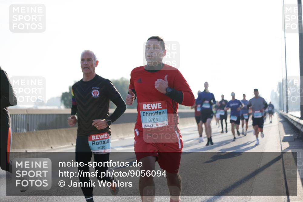 03.10.2025 - Köhlbrandbrückenlauf Jannik Wohlers http://msf.ph/oto/9056094 03.10.2025 09:13:03 Position 3 1020, 3705 meine-sportfotos.de
