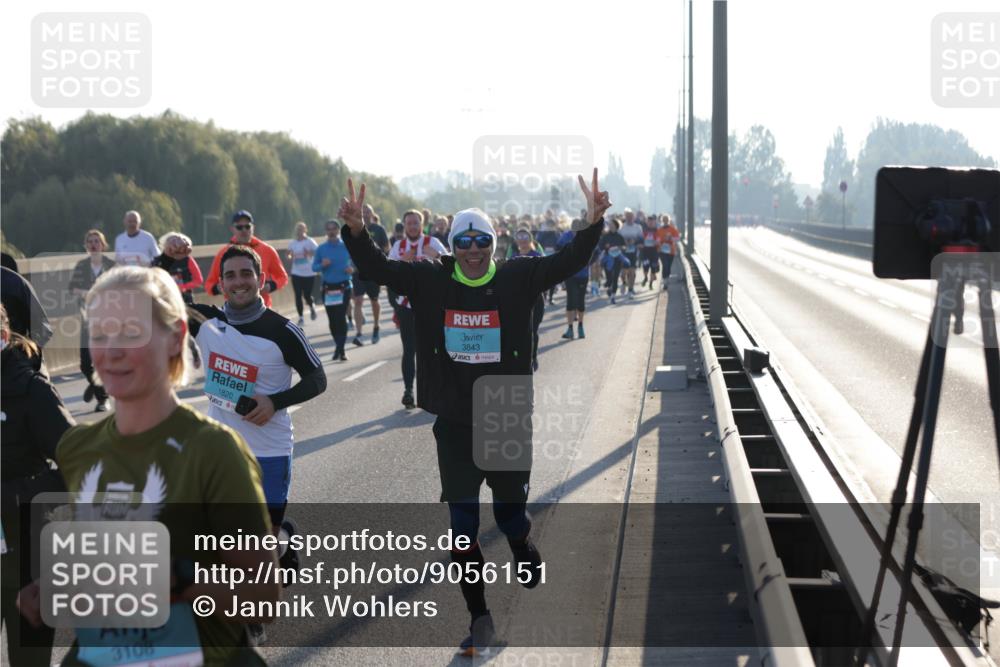 03.10.2025 - Köhlbrandbrückenlauf Jannik Wohlers http://msf.ph/oto/9056151 03.10.2025 09:20:50 Position 3 3108, 1820, 3843 meine-sportfotos.de