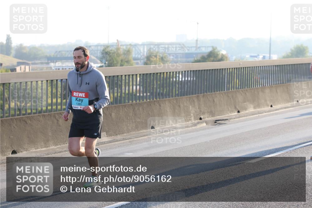 03.10.2025 - Köhlbrandbrückenlauf Lena Gebhardt http://msf.ph/oto/9056162 03.10.2025 09:17:21 Position 1 1380 meine-sportfotos.de