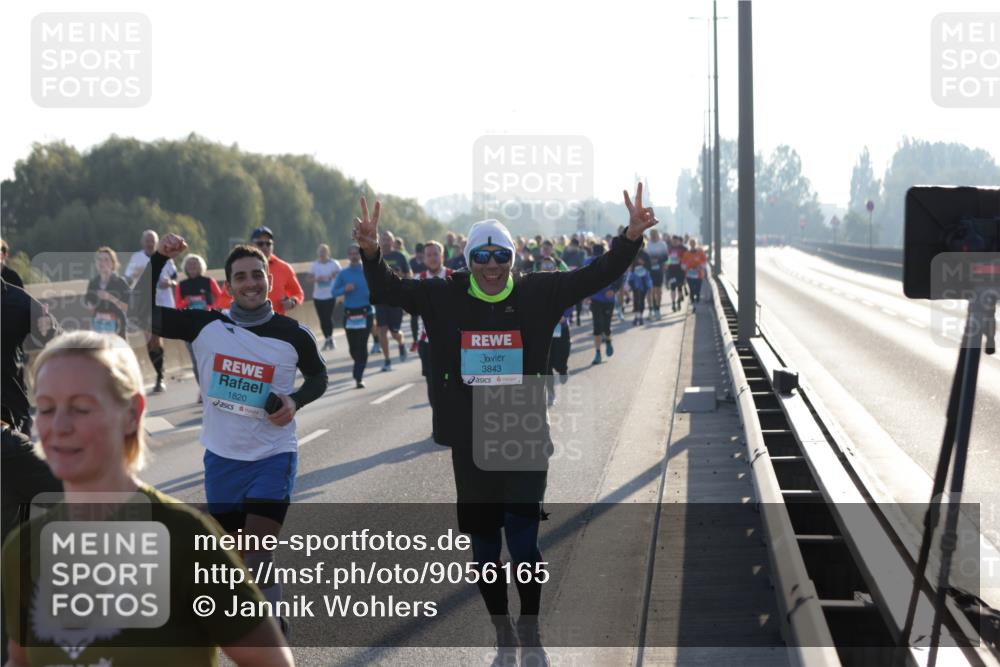 03.10.2025 - Köhlbrandbrückenlauf Jannik Wohlers http://msf.ph/oto/9056165 03.10.2025 09:20:50 Position 3 1820, 3843 meine-sportfotos.de