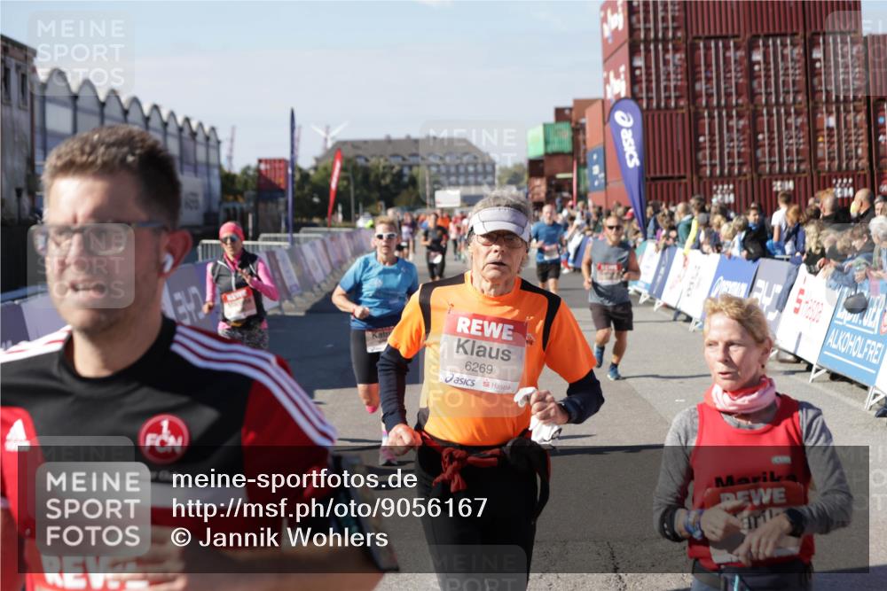 03.10.2025 - Köhlbrandbrückenlauf Jannik Wohlers http://msf.ph/oto/9056167 03.10.2025 13:10:43 Ziel 4081, 4386, 4412, 4488, 4514, 5229, 5383, 5410, 5738, 5753, 5889, 6177, 6269, 6273, 6779 meine-sportfotos.de