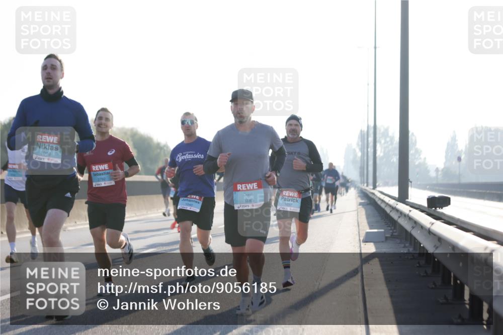 03.10.2025 - Köhlbrandbrückenlauf Jannik Wohlers http://msf.ph/oto/9056185 03.10.2025 09:13:06 Position 3 1016, 2792, 1040, 3785, 1037 meine-sportfotos.de