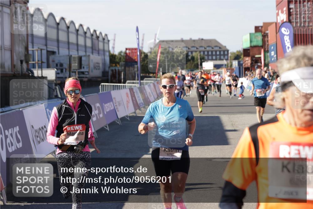 03.10.2025 - Köhlbrandbrückenlauf Jannik Wohlers http://msf.ph/oto/9056201 03.10.2025 13:10:44 Ziel 4081, 4412, 4488, 4514, 5229, 5410, 5753, 6269, 6273 meine-sportfotos.de
