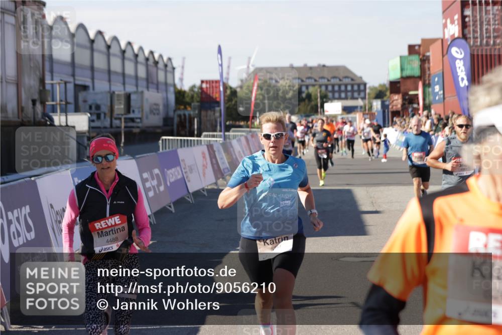 03.10.2025 - Köhlbrandbrückenlauf Jannik Wohlers http://msf.ph/oto/9056210 03.10.2025 13:10:44 Ziel 4081, 4412, 4488, 4514, 5229, 5410, 5753, 6269, 6273 meine-sportfotos.de