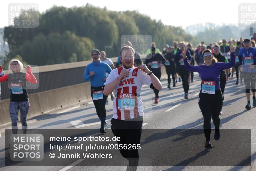 03.10.2025 - Köhlbrandbrückenlauf Jannik Wohlers http://msf.ph/oto/9056265 03.10.2025 09:20:53 Position 3 3828, 3726 meine-sportfotos.de
