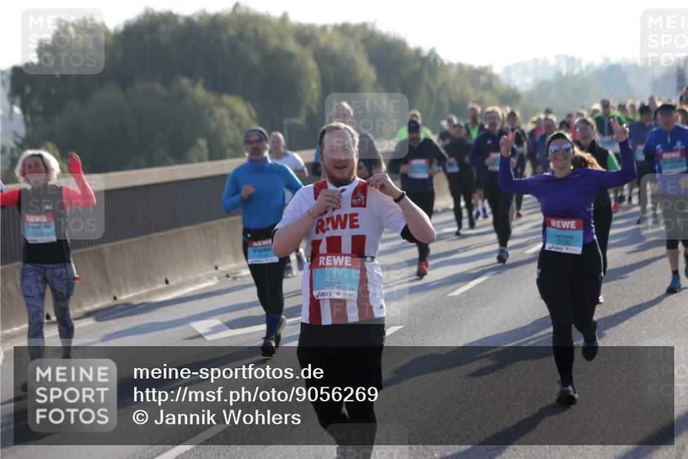 03.10.2025 - Köhlbrandbrückenlauf Jannik Wohlers http://msf.ph/oto/9056269 03.10.2025 09:20:53 Position 3 3828, 3726 meine-sportfotos.de