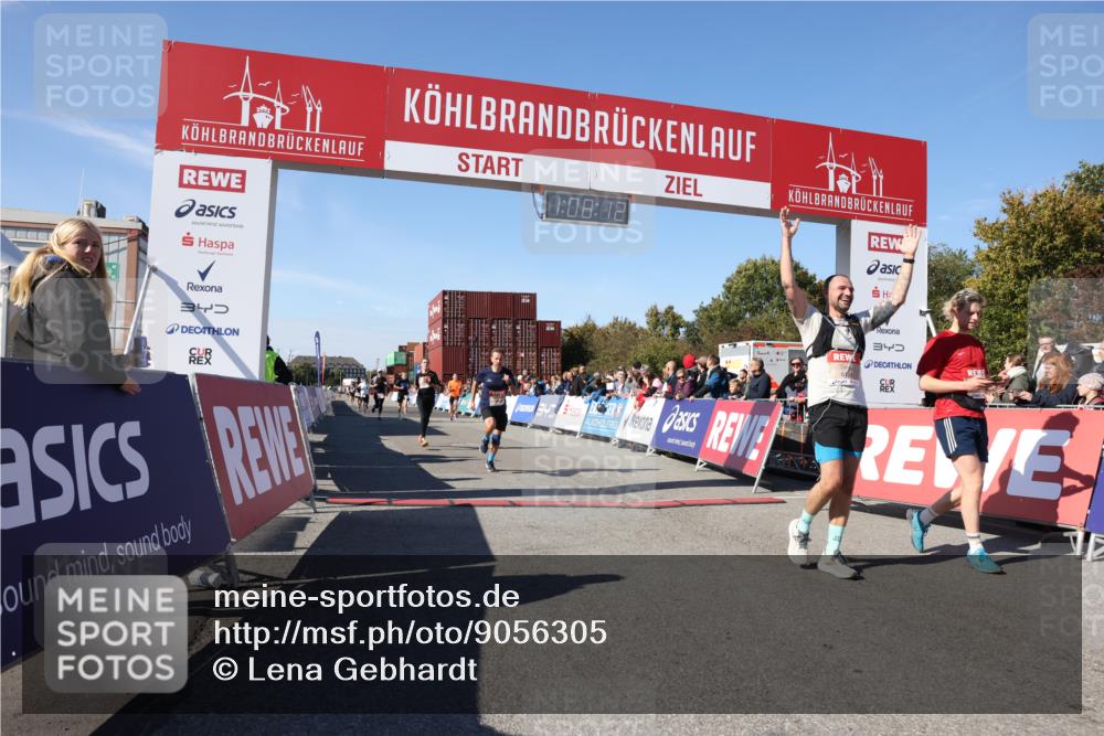 03.10.2025 - Köhlbrandbrückenlauf Lena Gebhardt http://msf.ph/oto/9056305 03.10.2025 13:08:13 Ziel 4107, 4307, 4357, 4409, 4768, 5243, 5994, 6635, 6752, 6774, 6824 meine-sportfotos.de