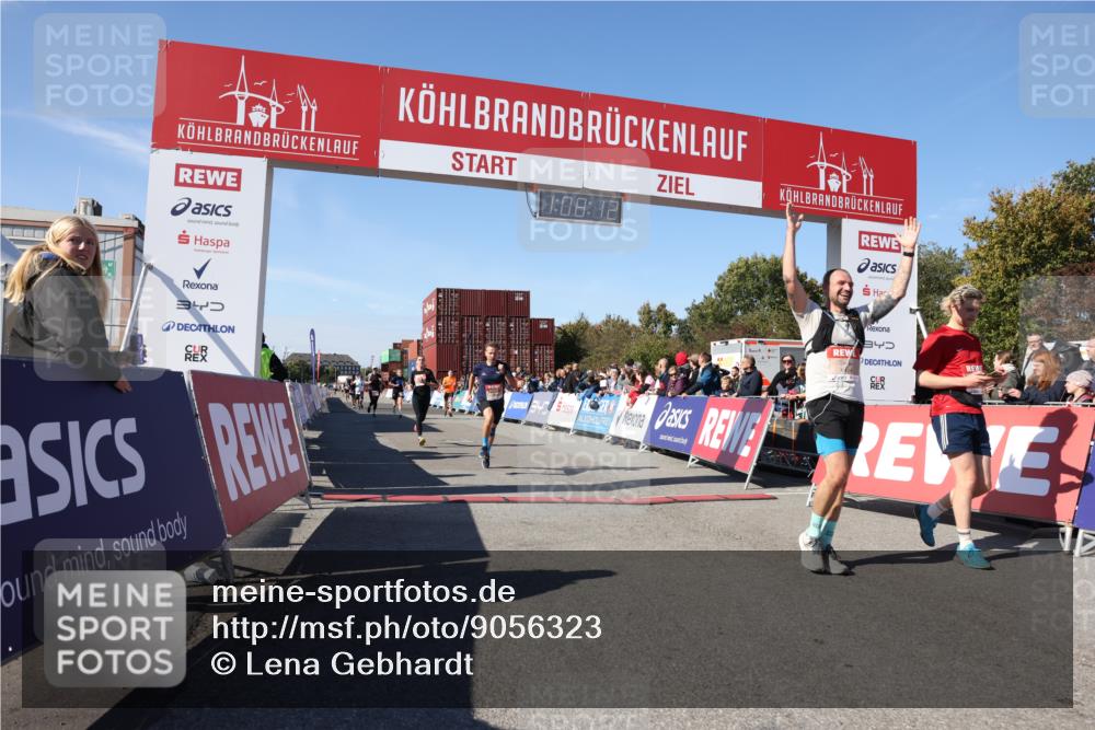 03.10.2025 - Köhlbrandbrückenlauf Lena Gebhardt http://msf.ph/oto/9056323 03.10.2025 13:08:13 Ziel 4107, 4307, 4357, 4409, 4768, 5243, 5994, 6635, 6752, 6774, 6824 meine-sportfotos.de