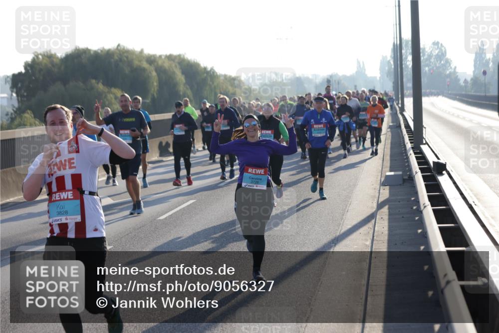 03.10.2025 - Köhlbrandbrückenlauf Jannik Wohlers http://msf.ph/oto/9056327 03.10.2025 09:20:54 Position 3 3828, 3726 meine-sportfotos.de