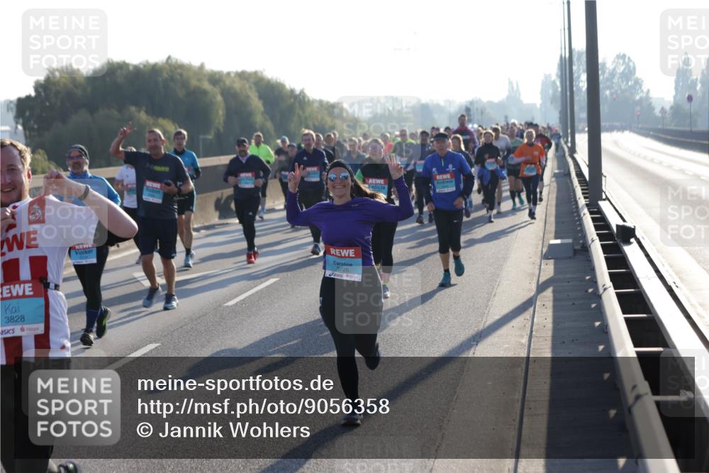 03.10.2025 - Köhlbrandbrückenlauf Jannik Wohlers http://msf.ph/oto/9056358 03.10.2025 09:20:54 Position 3 3828, 3726 meine-sportfotos.de
