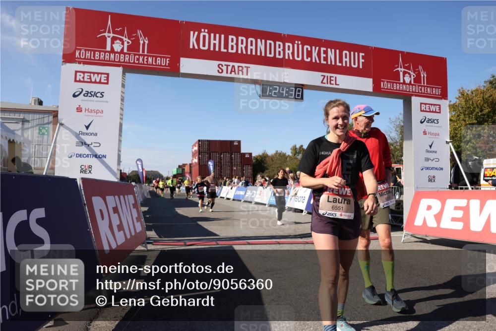 03.10.2025 - Köhlbrandbrückenlauf Lena Gebhardt http://msf.ph/oto/9056360 03.10.2025 13:24:39 Ziel 4535, 4786, 4810, 5394, 6039, 6113, 6114, 6149, 6150, 6198, 6210, 6211, 6551 meine-sportfotos.de