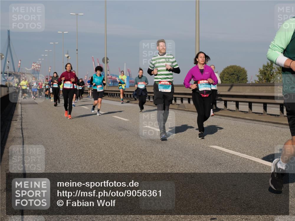 03.10.2025 - Köhlbrandbrückenlauf Fabian Wolf http://msf.ph/oto/9056361 03.10.2025 10:03:28 Position 3  meine-sportfotos.de