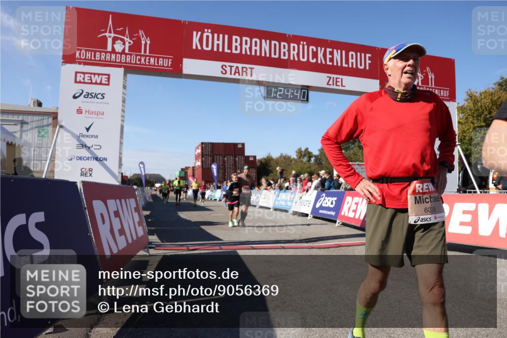 03.10.2025 - Köhlbrandbrückenlauf Lena Gebhardt http://msf.ph/oto/9056369 03.10.2025 13:24:40 Ziel 4535, 4786, 4810, 5394, 6039, 6113, 6114, 6149, 6150, 6198, 6210, 6211, 6473, 6551, 6598, 6599 meine-sportfotos.de