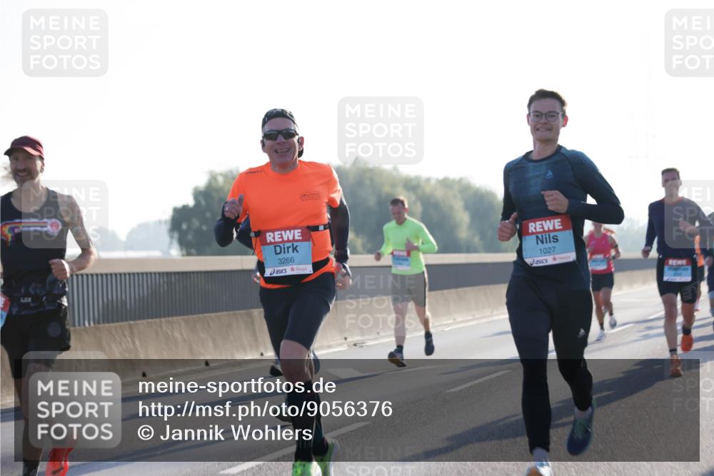 03.10.2025 - Köhlbrandbrückenlauf Jannik Wohlers http://msf.ph/oto/9056376 03.10.2025 09:13:11 Position 3 3266, 1027 meine-sportfotos.de