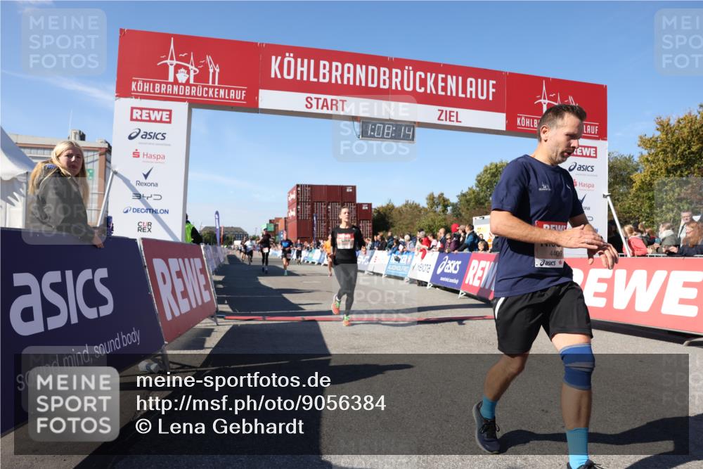 03.10.2025 - Köhlbrandbrückenlauf Lena Gebhardt http://msf.ph/oto/9056384 03.10.2025 13:08:15 Ziel 4107, 4307, 4409, 4768, 5243, 5804, 5994, 6021, 6569, 6635, 6752, 6774, 6824 meine-sportfotos.de