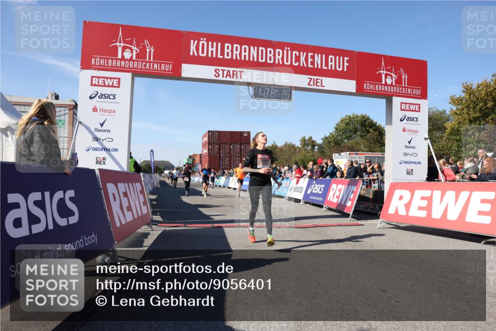 03.10.2025 - Köhlbrandbrückenlauf Lena Gebhardt http://msf.ph/oto/9056401 03.10.2025 13:08:15 Ziel 4107, 4307, 4409, 4768, 5243, 5804, 5994, 6021, 6569, 6635, 6752, 6774, 6824 meine-sportfotos.de