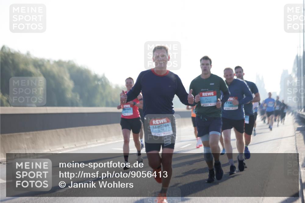 03.10.2025 - Köhlbrandbrückenlauf Jannik Wohlers http://msf.ph/oto/9056413 03.10.2025 09:13:12 Position 3 3628, 3763 meine-sportfotos.de
