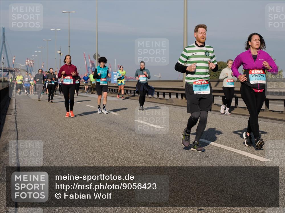 03.10.2025 - Köhlbrandbrückenlauf Fabian Wolf http://msf.ph/oto/9056423 03.10.2025 10:03:29 Position 3 3617, 2033 meine-sportfotos.de