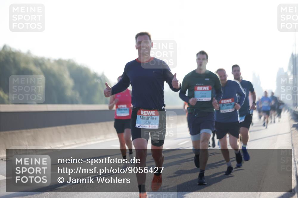 03.10.2025 - Köhlbrandbrückenlauf Jannik Wohlers http://msf.ph/oto/9056427 03.10.2025 09:13:12 Position 3 3628, 3763, 1265 meine-sportfotos.de
