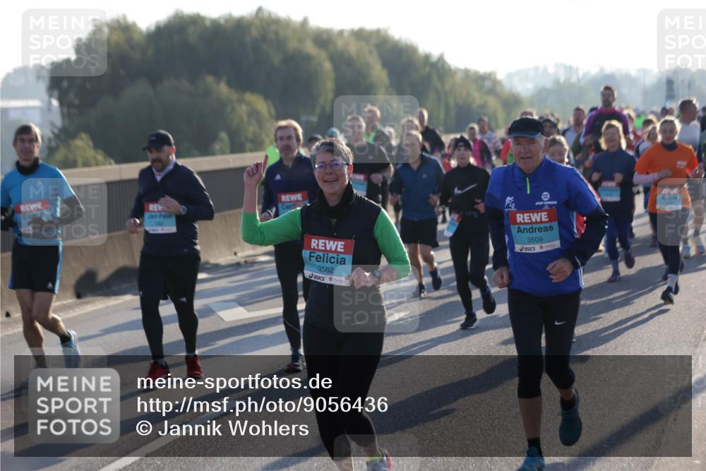 03.10.2025 - Köhlbrandbrückenlauf Jannik Wohlers http://msf.ph/oto/9056436 03.10.2025 09:20:57 Position 3 3582, 3509 meine-sportfotos.de