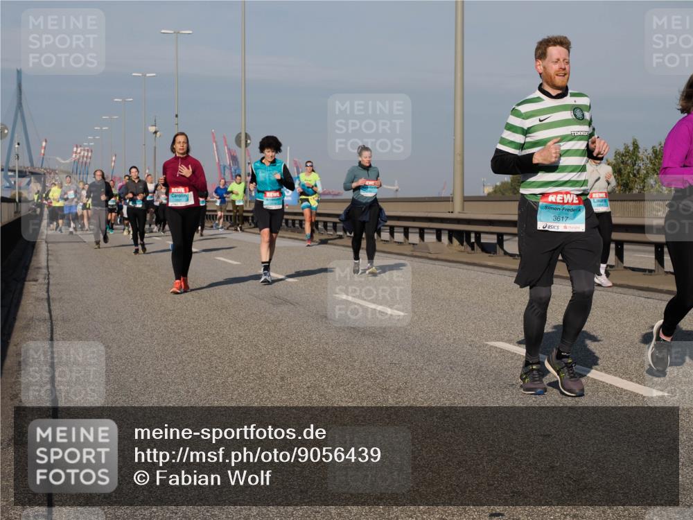03.10.2025 - Köhlbrandbrückenlauf Fabian Wolf http://msf.ph/oto/9056439 03.10.2025 10:03:29 Position 3 3617 meine-sportfotos.de