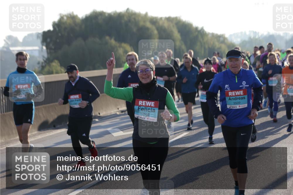 03.10.2025 - Köhlbrandbrückenlauf Jannik Wohlers http://msf.ph/oto/9056451 03.10.2025 09:20:57 Position 3 3582, 3509 meine-sportfotos.de