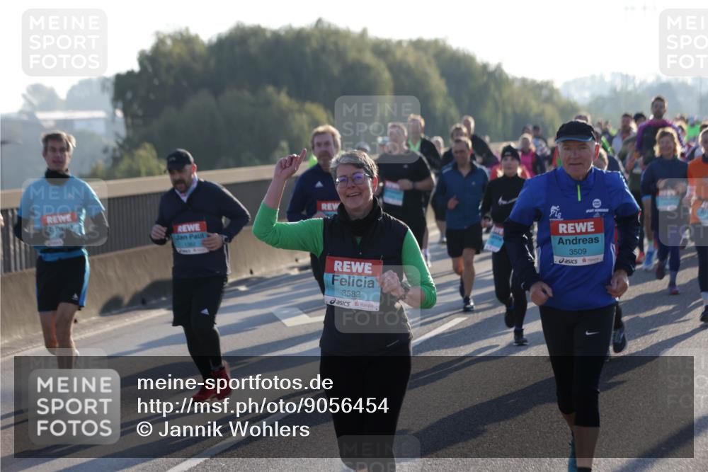 03.10.2025 - Köhlbrandbrückenlauf Jannik Wohlers http://msf.ph/oto/9056454 03.10.2025 09:20:57 Position 3 3582, 3509 meine-sportfotos.de