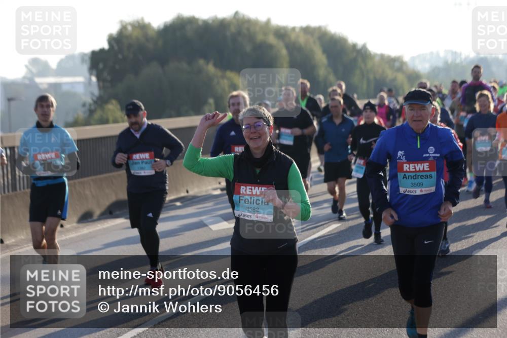 03.10.2025 - Köhlbrandbrückenlauf Jannik Wohlers http://msf.ph/oto/9056456 03.10.2025 09:20:57 Position 3 3582, 3509 meine-sportfotos.de