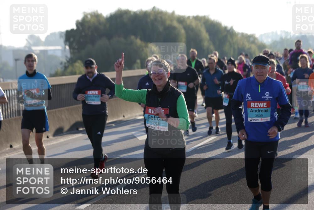 03.10.2025 - Köhlbrandbrückenlauf Jannik Wohlers http://msf.ph/oto/9056464 03.10.2025 09:20:57 Position 3 3582, 3509 meine-sportfotos.de