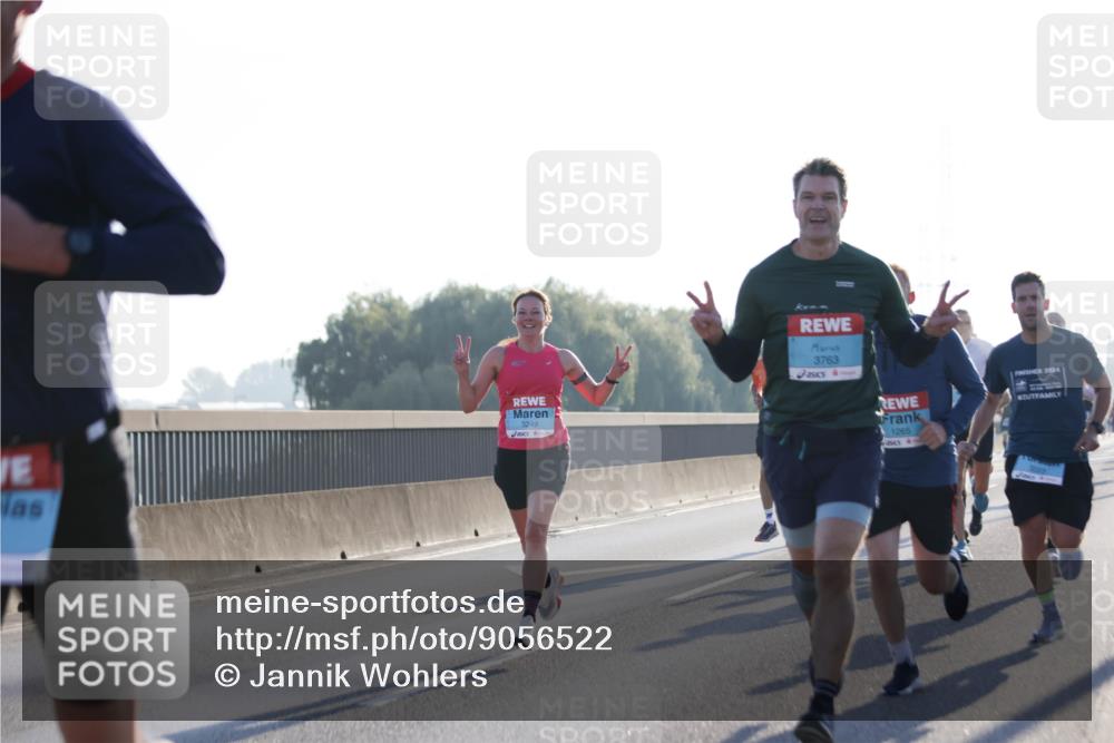 03.10.2025 - Köhlbrandbrückenlauf Jannik Wohlers http://msf.ph/oto/9056522 03.10.2025 09:13:14 Position 3 3249, 3763, 1265, 2024 meine-sportfotos.de