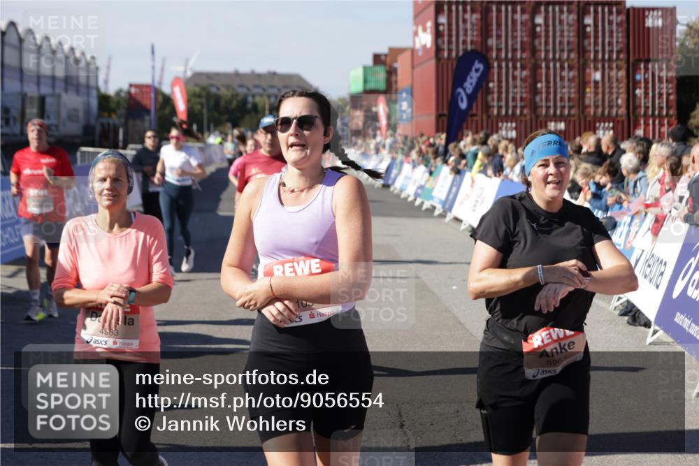 03.10.2025 - Köhlbrandbrückenlauf Jannik Wohlers http://msf.ph/oto/9056554 03.10.2025 13:10:59 Ziel 4352, 4370, 4401, 4506, 4547, 4689, 4862, 4933, 4998, 5103, 5791, 5965, 6274, 6330, 6449, 6450, 6665, 6797 meine-sportfotos.de
