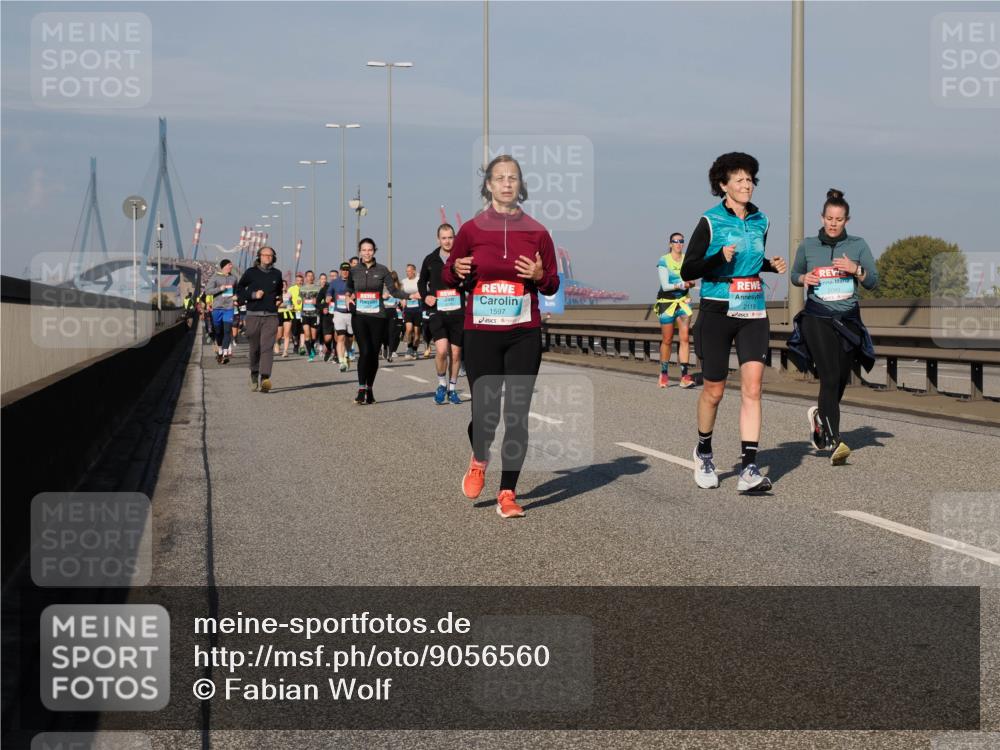 03.10.2025 - Köhlbrandbrückenlauf Fabian Wolf http://msf.ph/oto/9056560 03.10.2025 10:03:32 Position 3 1597, 2119 meine-sportfotos.de