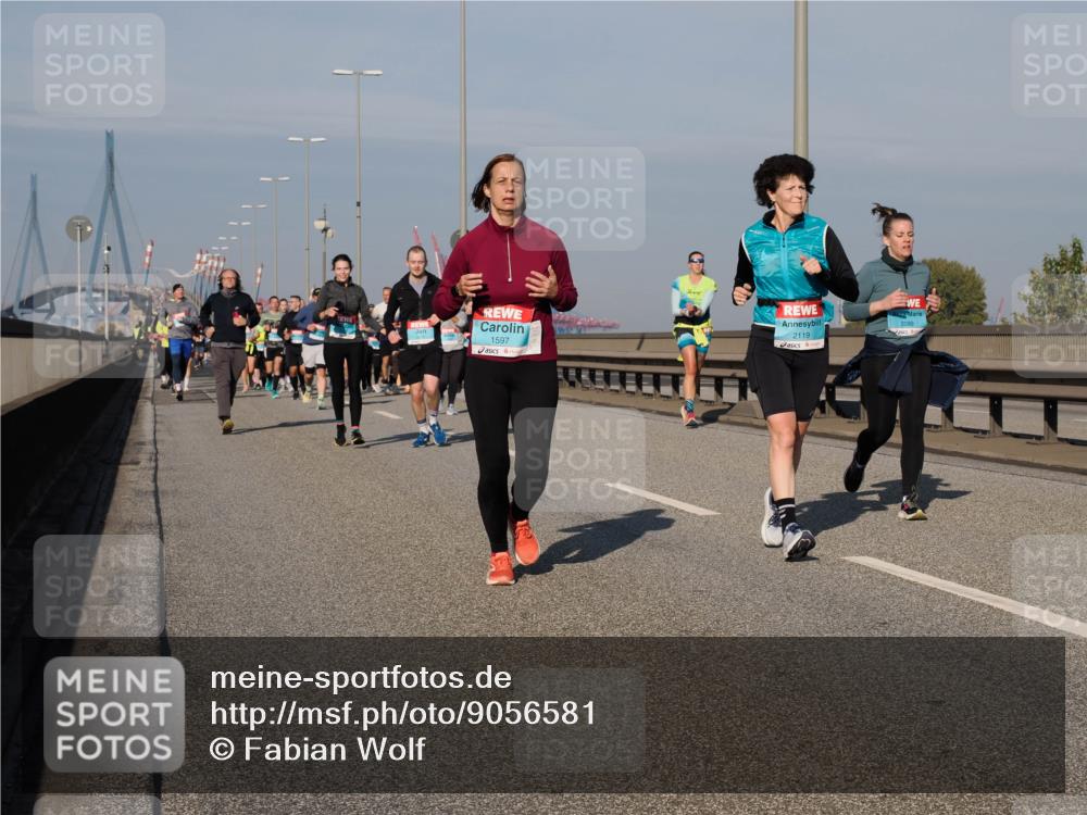 03.10.2025 - Köhlbrandbrückenlauf Fabian Wolf http://msf.ph/oto/9056581 03.10.2025 10:03:32 Position 3 1597, 2119, 2099 meine-sportfotos.de
